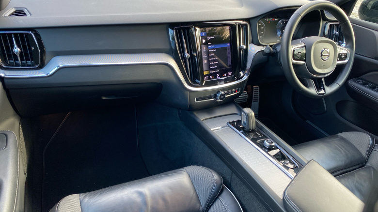 Volvo V60 2.0 B3P R DESIGN 5dr Auto [7 speed] Petrol Estate